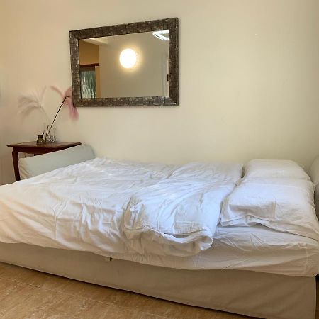 Eyni Lovely Boutique Apartment Gerusalemme Esterno foto