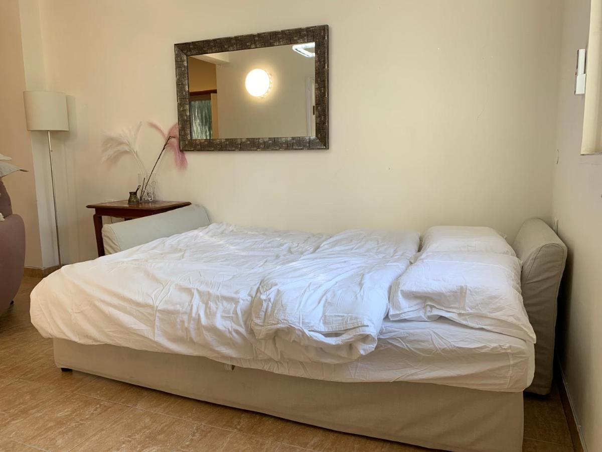 Eyni Lovely Boutique Apartment Gerusalemme Esterno foto